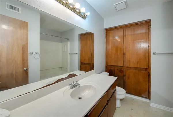 $149,900 | 1900 Dartmouth Street, Unit B4, College Station, TX 77840