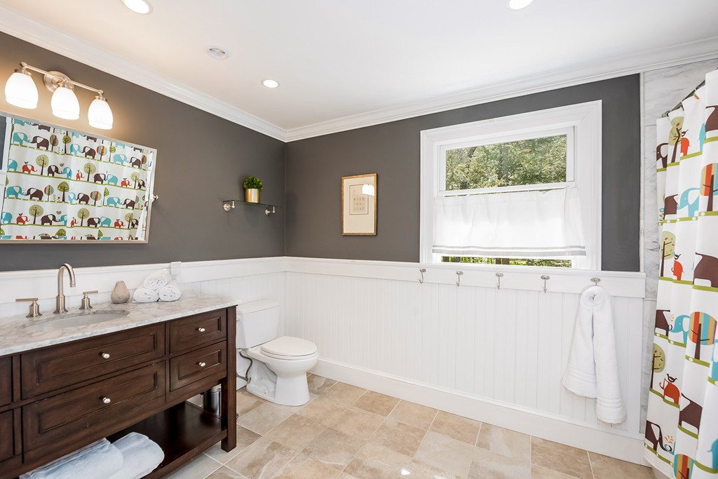 21 Woodholm Road Manchester, MA 01944 - Photo 29 of 30 Gallery Image 29