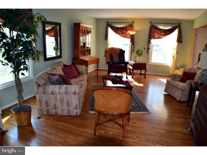 1324 Chase Road Newtown, PA 18940 - Photo 4 of 25 Living Room