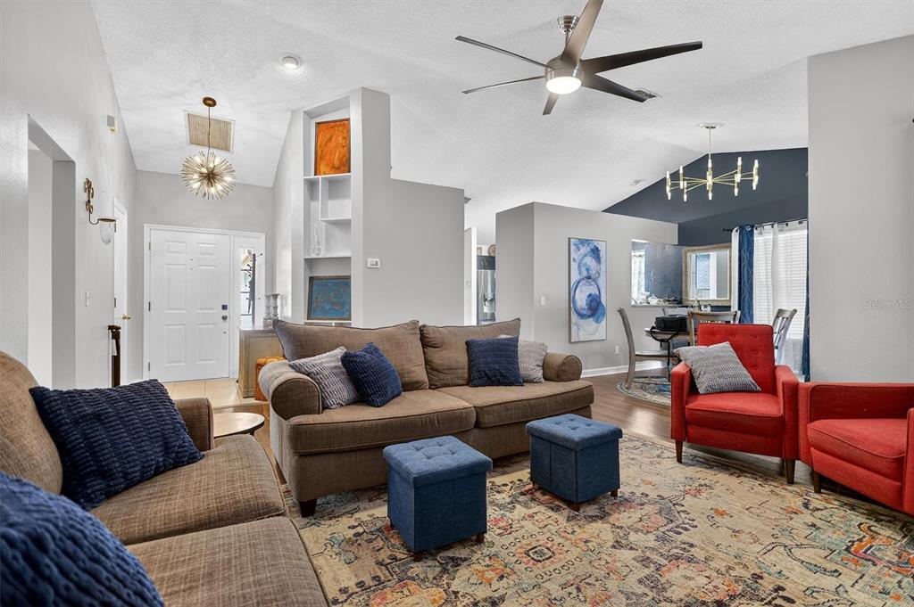 6466 Haughton Lane Orlando, FL 32835 - Photo 11 of 32