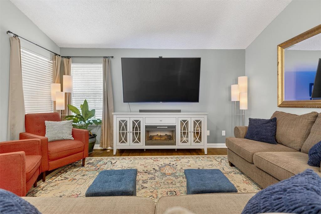 6466 Haughton Lane Orlando, FL 32835 - Photo 8 of 32