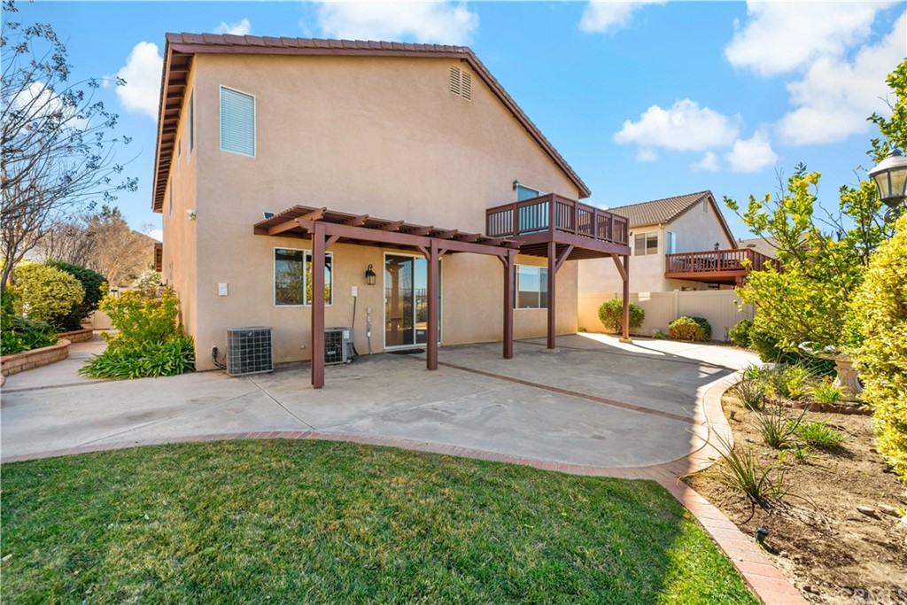 33782 Channel Street Temecula, CA 92592 - Photo 34 of 44 a view of a house with a yard