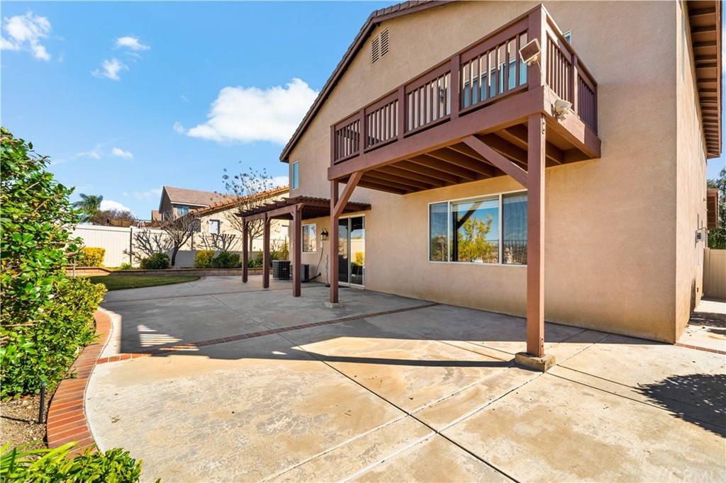 33782 Channel Street Temecula, CA 92592 - Photo 36 of 44 a view of a house with a patio
