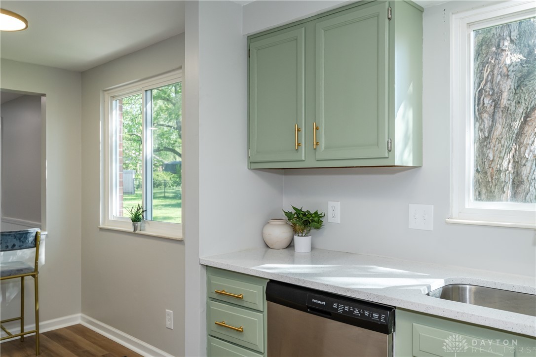 310 Village Square Road Dayton, OH 45458 - Photo 23 of 66 Gallery Image 23