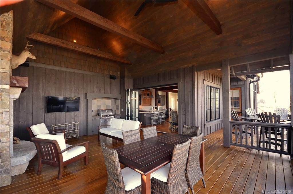 425 East Ridge Road Cashiers, NC 28717 - Photo 11 of 36 Gallery Image 11