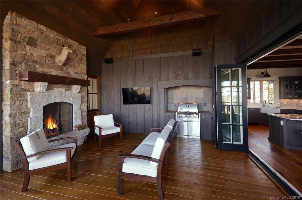 425 East Ridge Road Cashiers, NC 28717 - Photo 12 of 36 Gallery Image 12