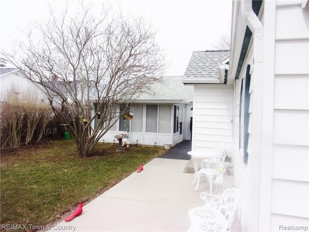 1160 East Frances Road Mount Morris, MI 48458 - Photo 26 of 27