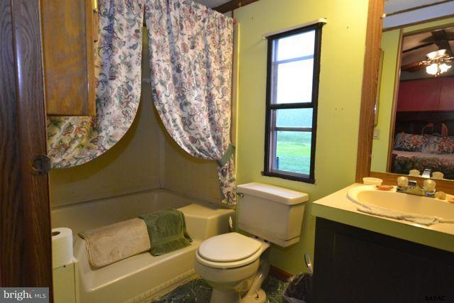 2215 Biglerville Road, Unit 33 Gettysburg, PA 17325 - Photo 16 of 23 Gallery Image 16
