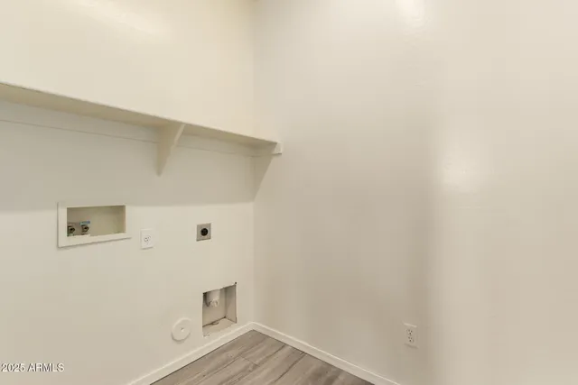 $2,500 | 1927 West Fruit Tree Lane, San Tan Valley, AZ 85144