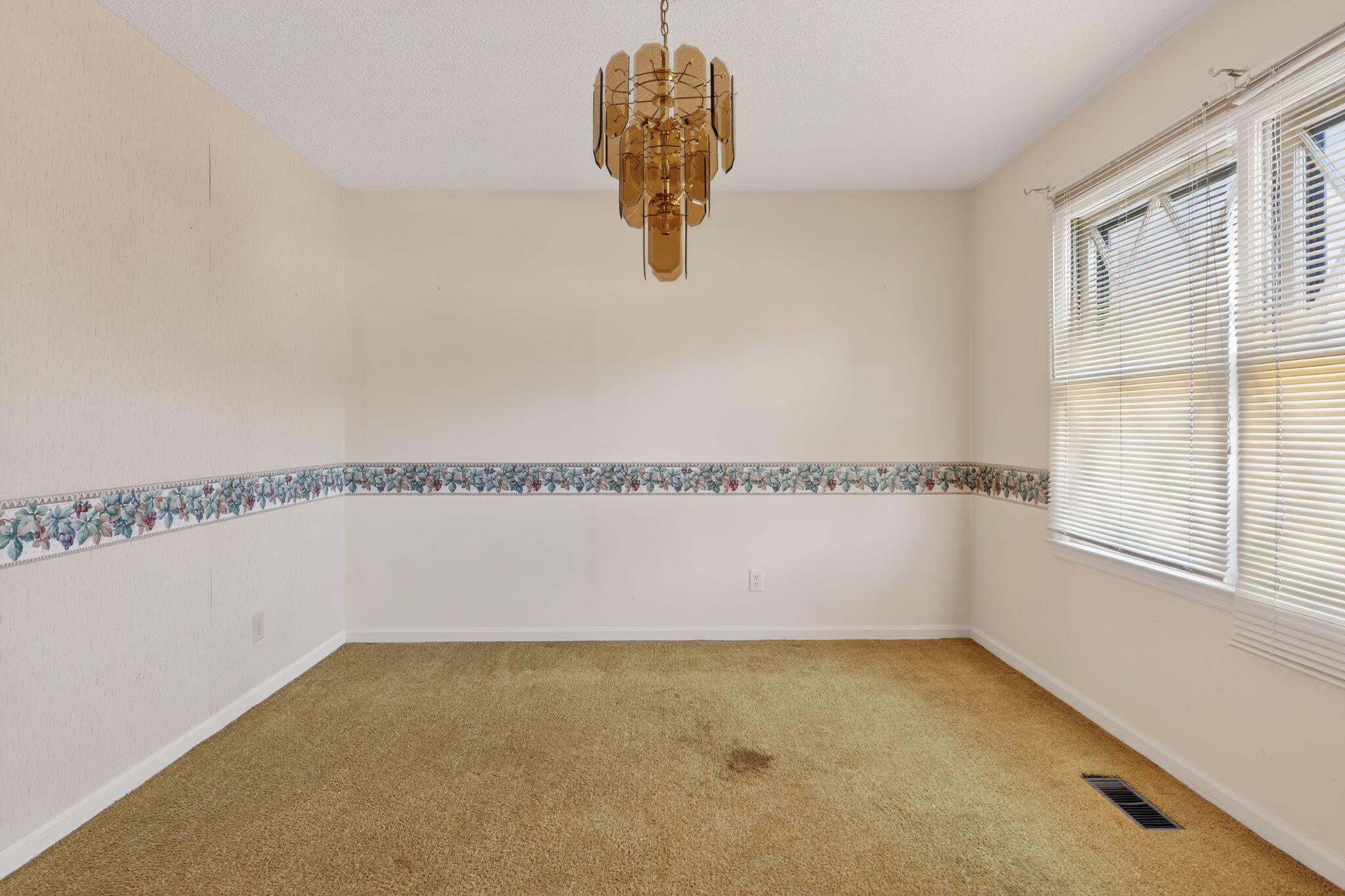 2572 Spring Valley Circle Northeast Orangeburg, SC 29118 - Photo 8 of 15 beyc694f3f580b869