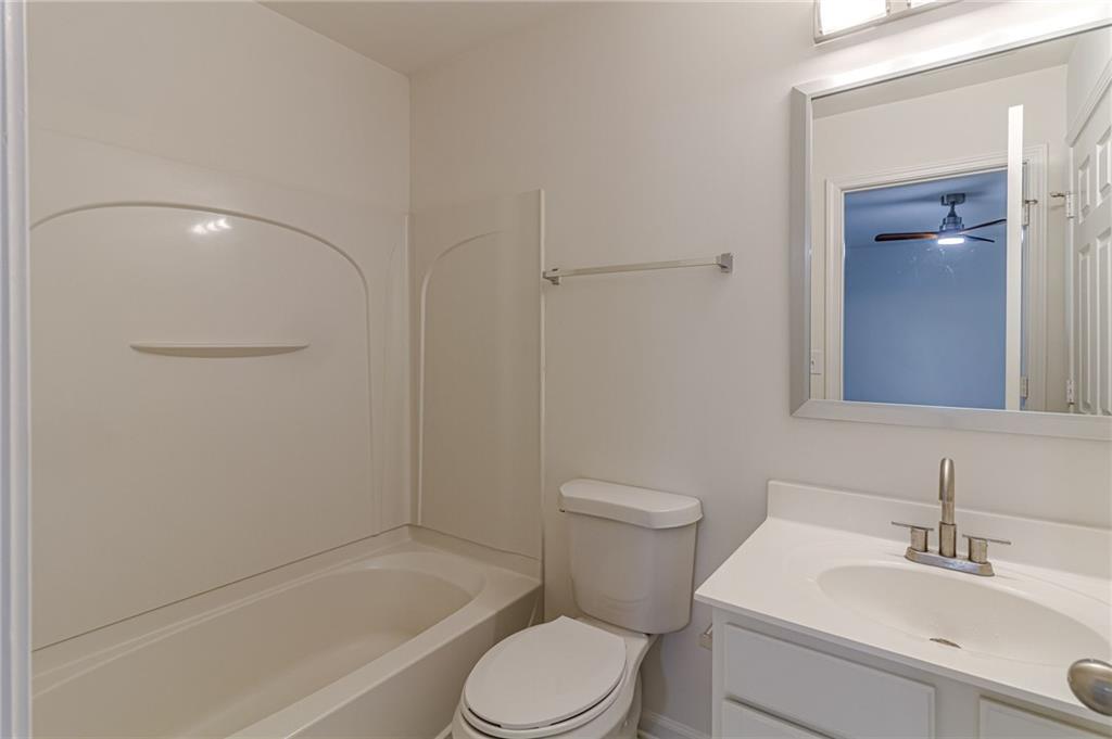 2118 Meadow Peak Road Duluth, GA 30097 - Photo 10 of 42