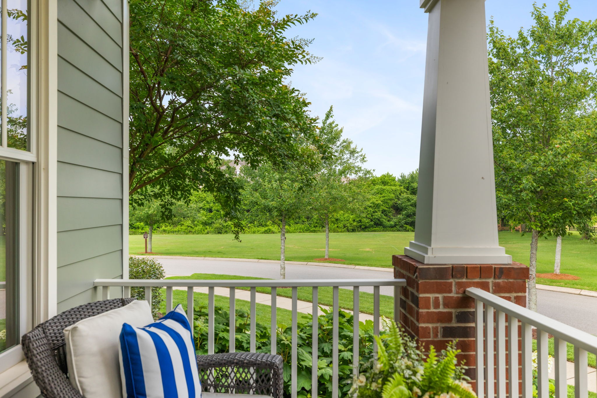 555 Avon River Road Franklin, TN 37064 - Photo 3 of 99