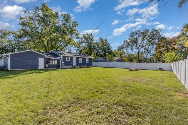 $2,550 | 15824 South Collins Drive, Plainfield, IL 60544