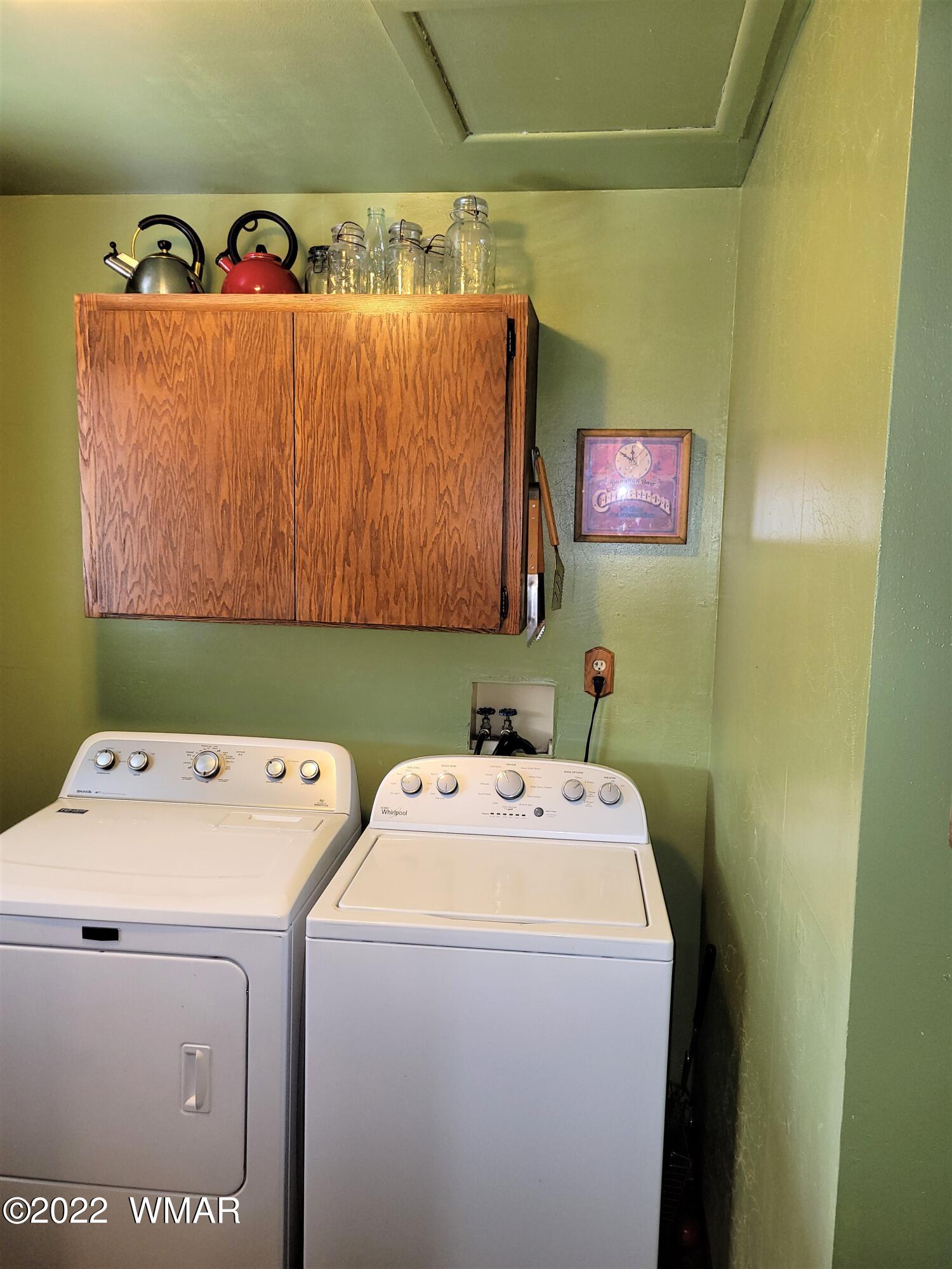 1180 Timberline Drive Eagar, AZ 85925 - Photo 48 of 48 a utility room with dryer and washer
