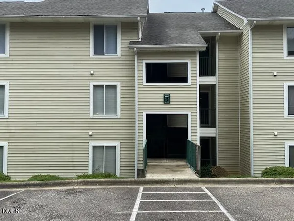 $123,900 | 3392 Galleria Drive, Unit 13, Fayetteville, NC 28303