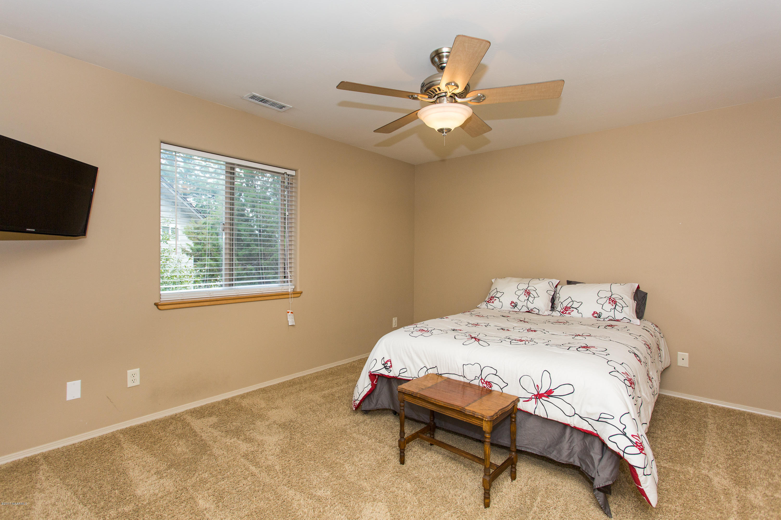 36 West Quartz Road Flagstaff, AZ 86005 - Photo 16 of 26 Bedroom 2 of 5