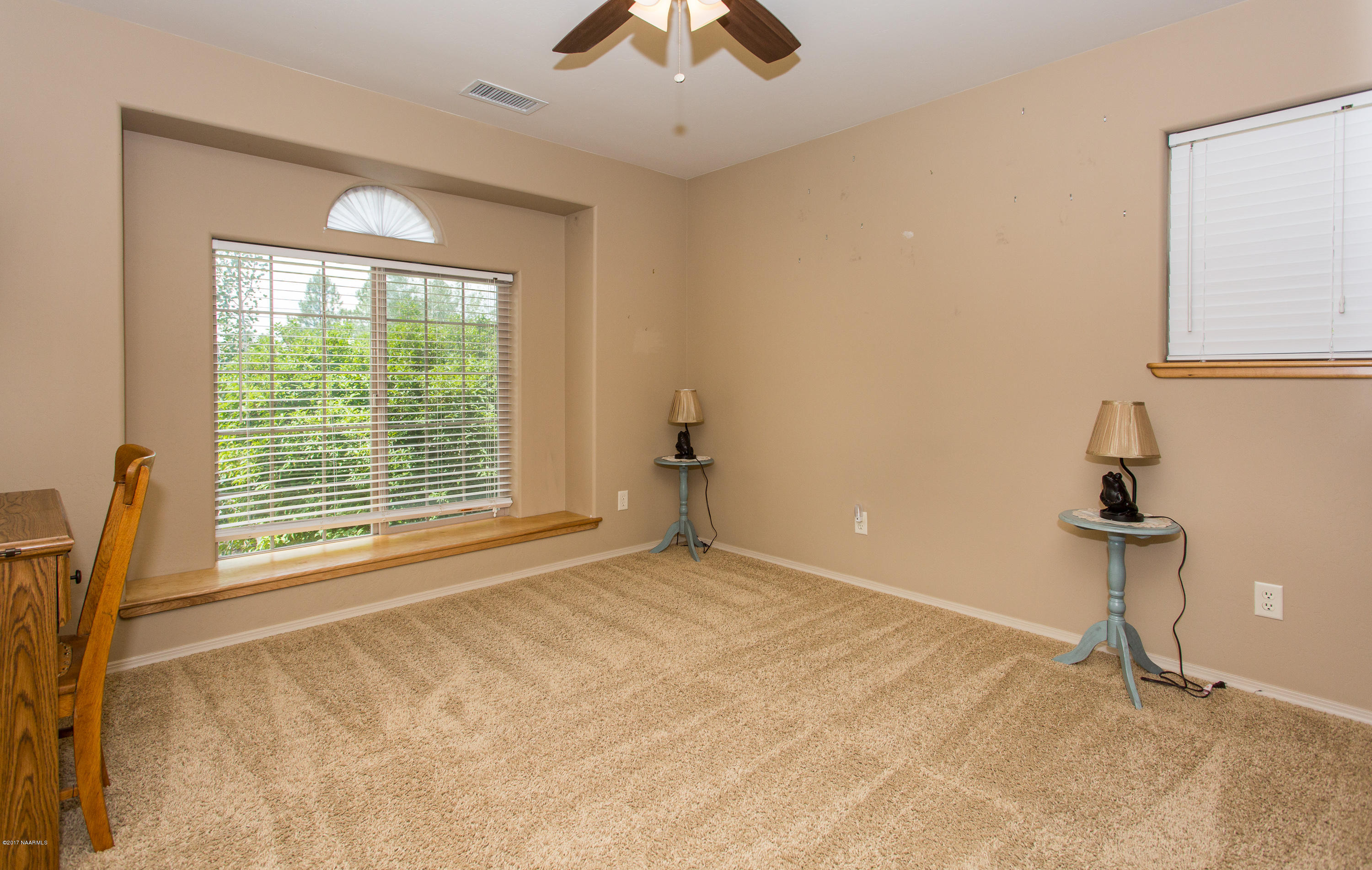 36 West Quartz Road Flagstaff, AZ 86005 - Photo 20 of 26 Bedroom 5 of 5