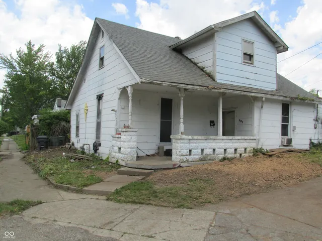 $75,000 | 121 School Street, Greenfield, IN 46140