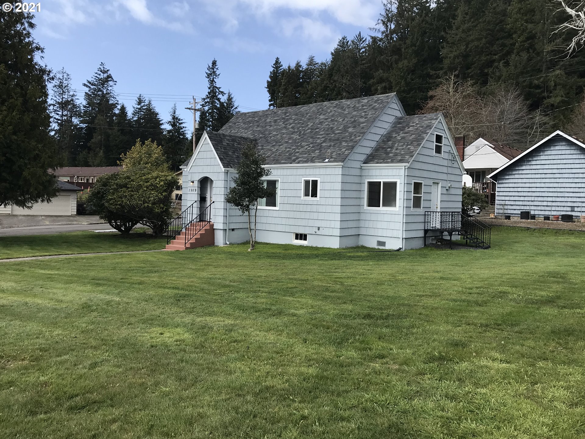 1989 Hawthorne Avenue Reedsport, OR 97467 - Photo 26 of 30 Gallery Image 26