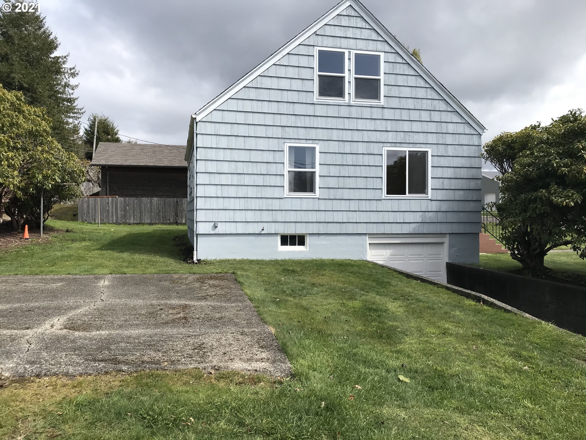 1989 Hawthorne Avenue Reedsport, OR 97467 - Photo 28 of 30 Gallery Image 28