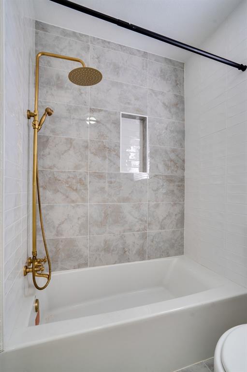 890 Copper Canyon Road Copper Canyon, TX 76226 - Photo 30 of 37 a bathroom with a shower