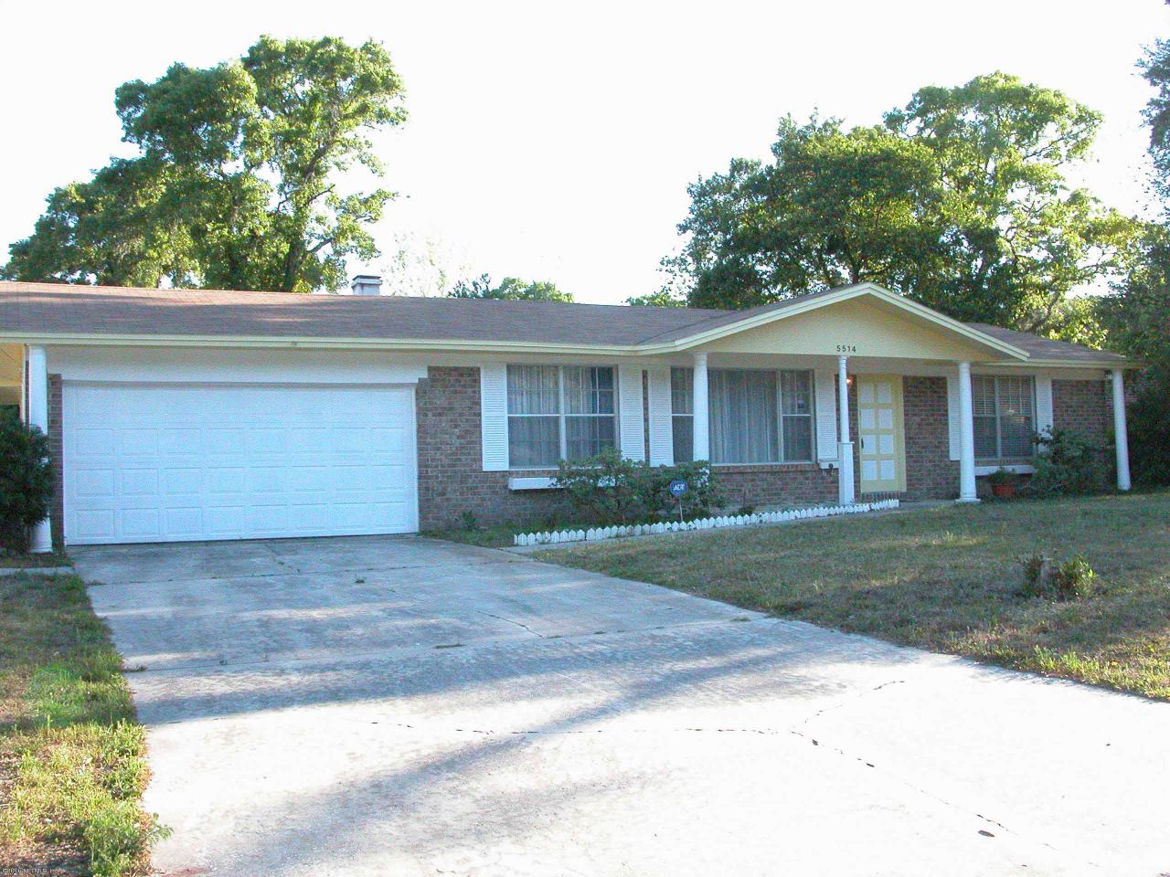 5514 Edmar Road Jacksonville, FL 32277 - Photo 2 of 13 Front of house