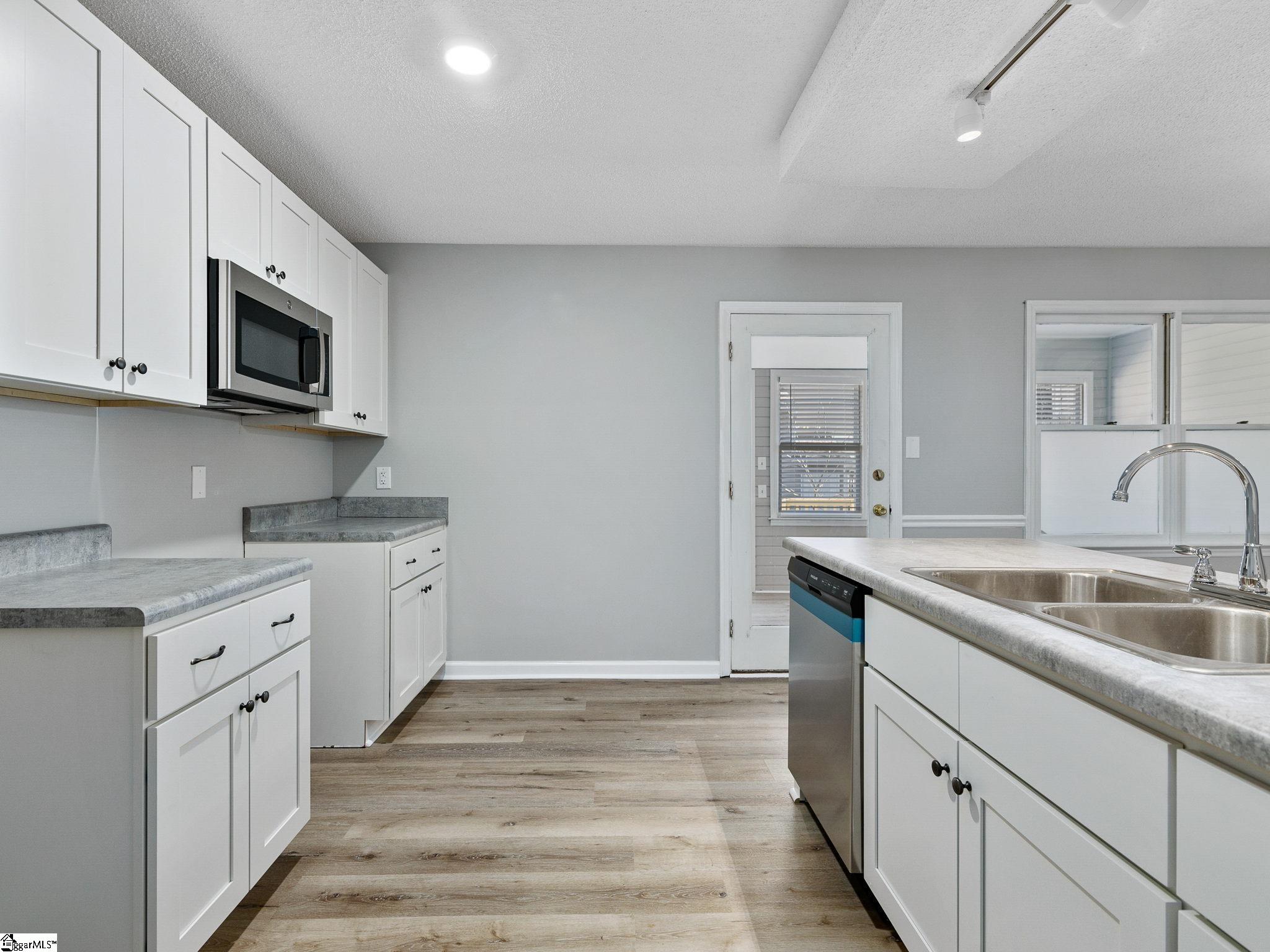 321 Old Towne Road Spartanburg, SC 29301 - Photo 9 of 26 Gallery Image 9