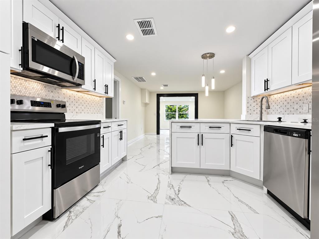 5718 Mallow Street New Port Richey, FL 34652 - Photo 8 of 20 Gallery Image 8