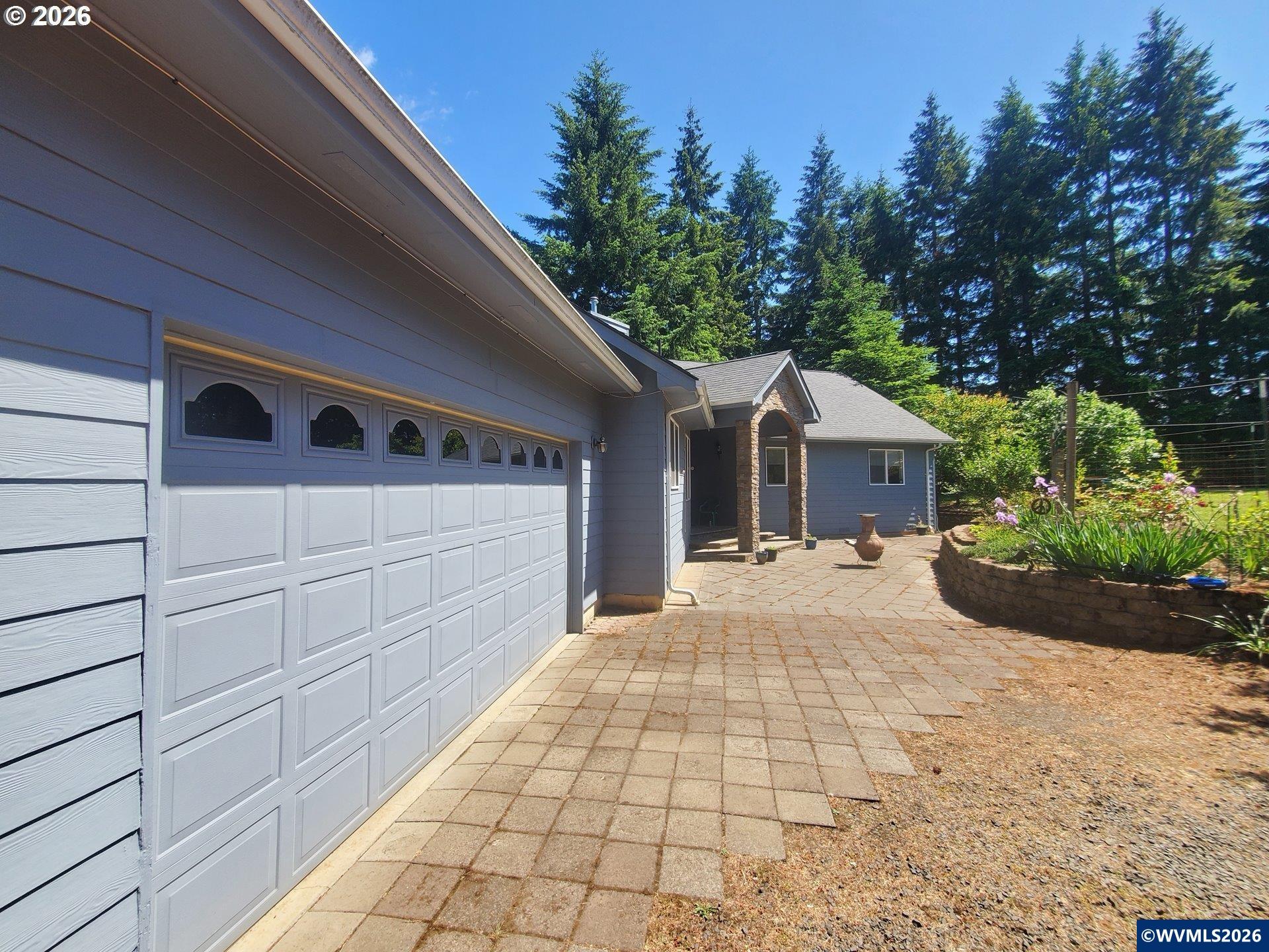 1401 Reuben Boise Road Dallas, OR 97338 - Photo 22 of 48