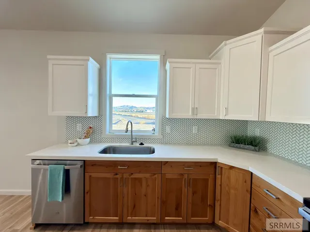 $374,900 | 1073 Alpine Avenue, Chubbuck, ID 83202