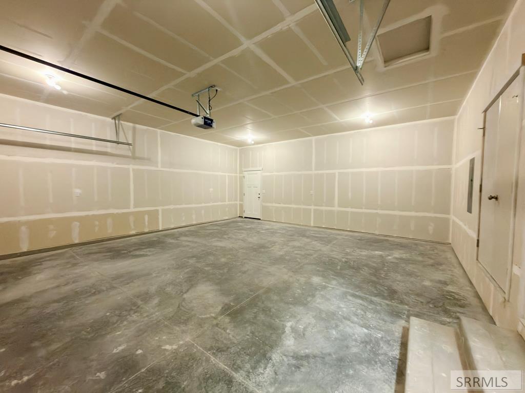 1073 Alpine Avenue Chubbuck, ID 83202 - Photo 26 of 32