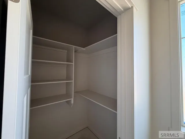 $379,900 | 1073 Alpine Avenue, Chubbuck, ID 83202