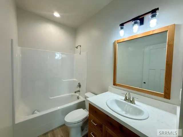 $379,900 | 1073 Alpine Avenue, Chubbuck, ID 83202