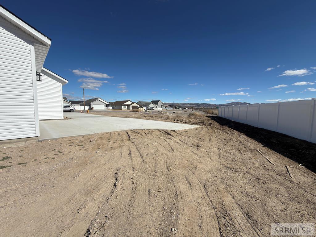 1073 Alpine Avenue Chubbuck, ID 83202 - Photo 30 of 32