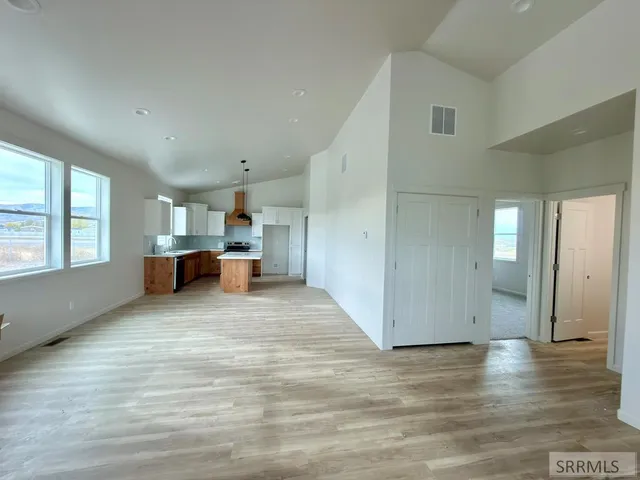 $379,900 | 1073 Alpine Avenue, Chubbuck, ID 83202