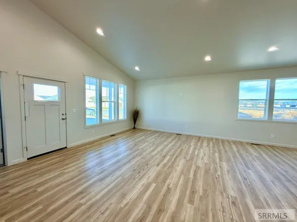 $364,900 | 1073 Alpine Avenue, Chubbuck, ID 83202