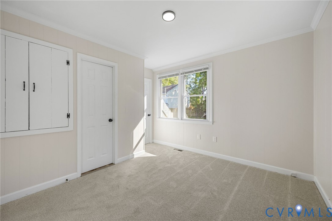 623 Colonial Avenue Colonial Heights, VA 23834 - Photo 26 of 44 an empty room with windows
