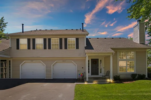 $2,150 | 257 Butternut Lane, Streamwood, IL 60107