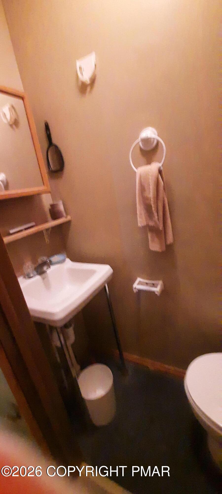 45 Foothill Road Albrightsville, PA 18210 - Photo 12 of 23 half bath