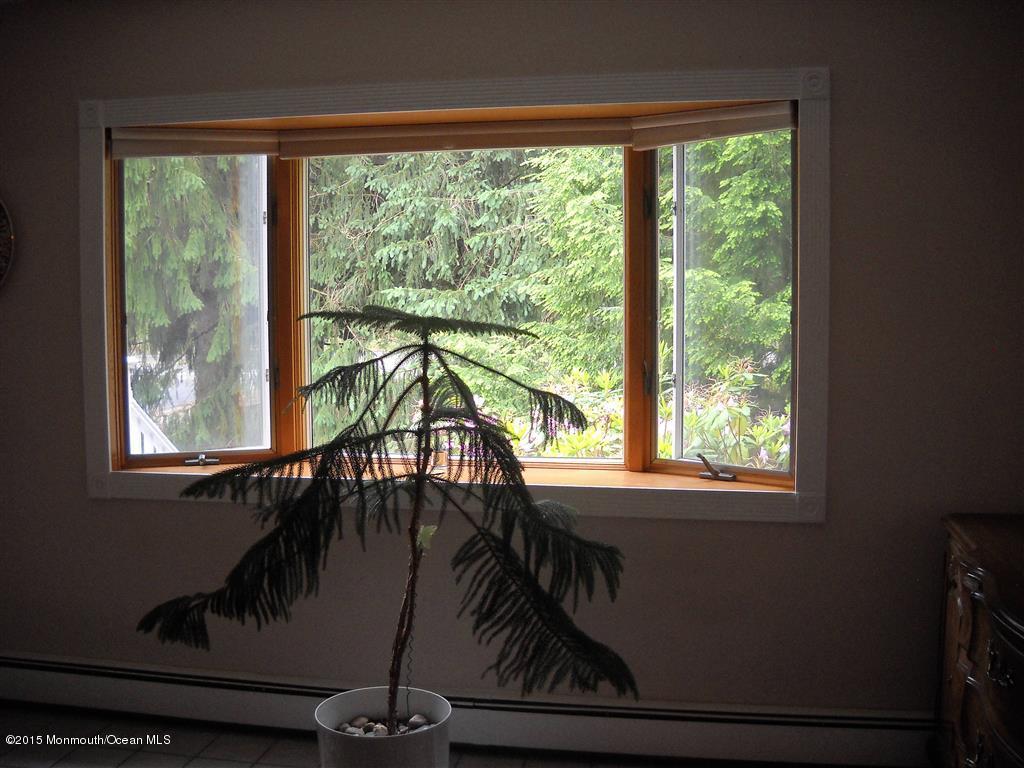 708 Monmouth Road Cream Ridge, NJ 08514 - Photo 17 of 24 Dilts 708 Monmouth Rd 020 (Medium) - Cop