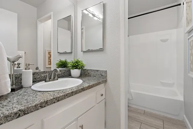 $349,000 | 1060 Oak Grove Road, Unit 59, Concord, CA 94518