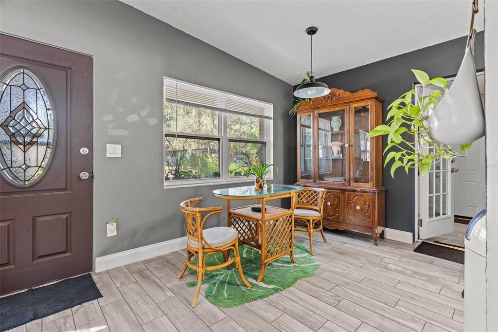 481 Hibiscus Road Casselberry, FL 32707 - Photo 9 of 28