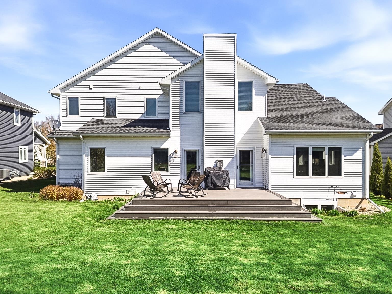 810 Sumac Street Oregon, WI 53575 - Photo 4 of 56