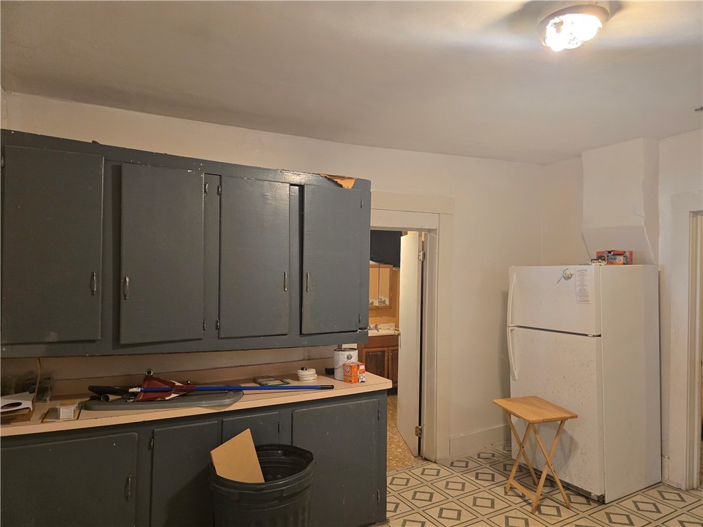58 Champlain Street Rochester, NY 14608 - Photo 13 of 41