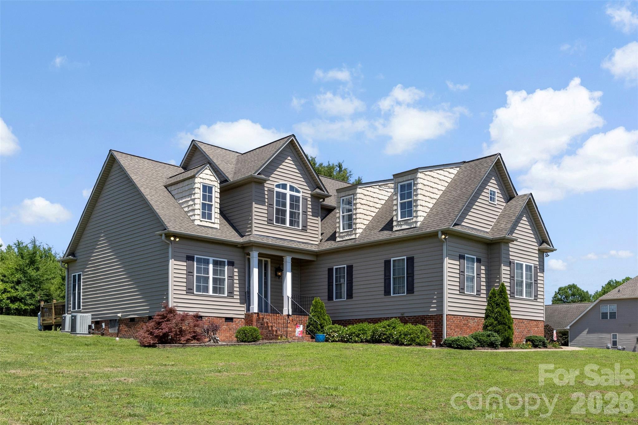 816 Springs Road Dallas, NC 28034 - Photo 1 of 42