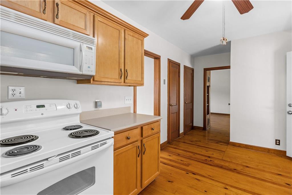 1580 Brush Run Road Washington, PA 15301 - Photo 18 of 27 a kitchen with a stove and a refrigerator