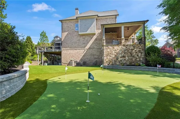 $2,095,000 | 490 Belada Boulevard, Atlanta, GA 30342