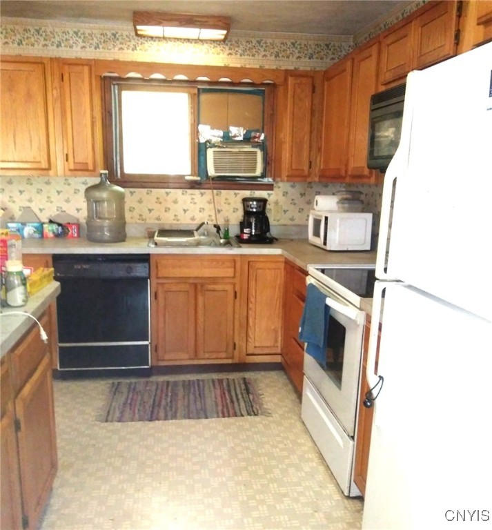 4401 Lee Center Taberg Road Annsville, NY 13471 - Photo 8 of 17