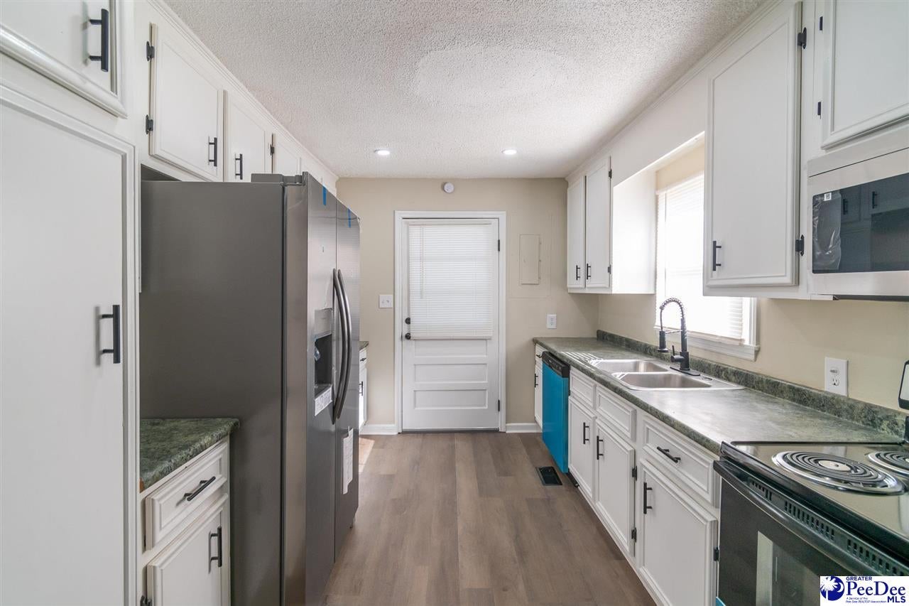 4028 Leviner Road Wallace, SC 29596 - Photo 19 of 45 Gallery Image 19