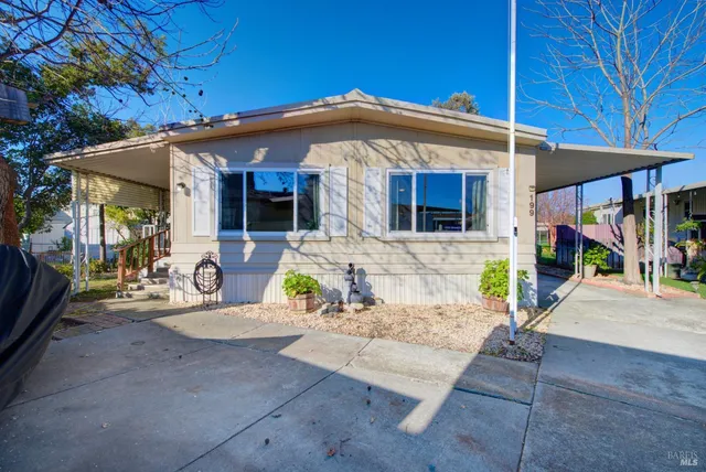 $158,000 | 199 Lemon Tree Circle, Vacaville, CA 95687